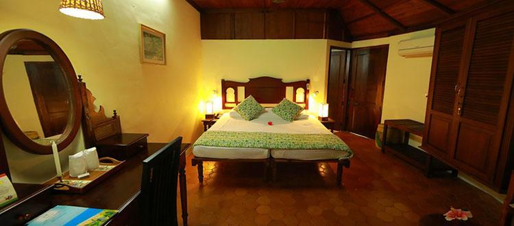 Nikki'S Nest Otel Vizhinjam Dış mekan fotoğraf